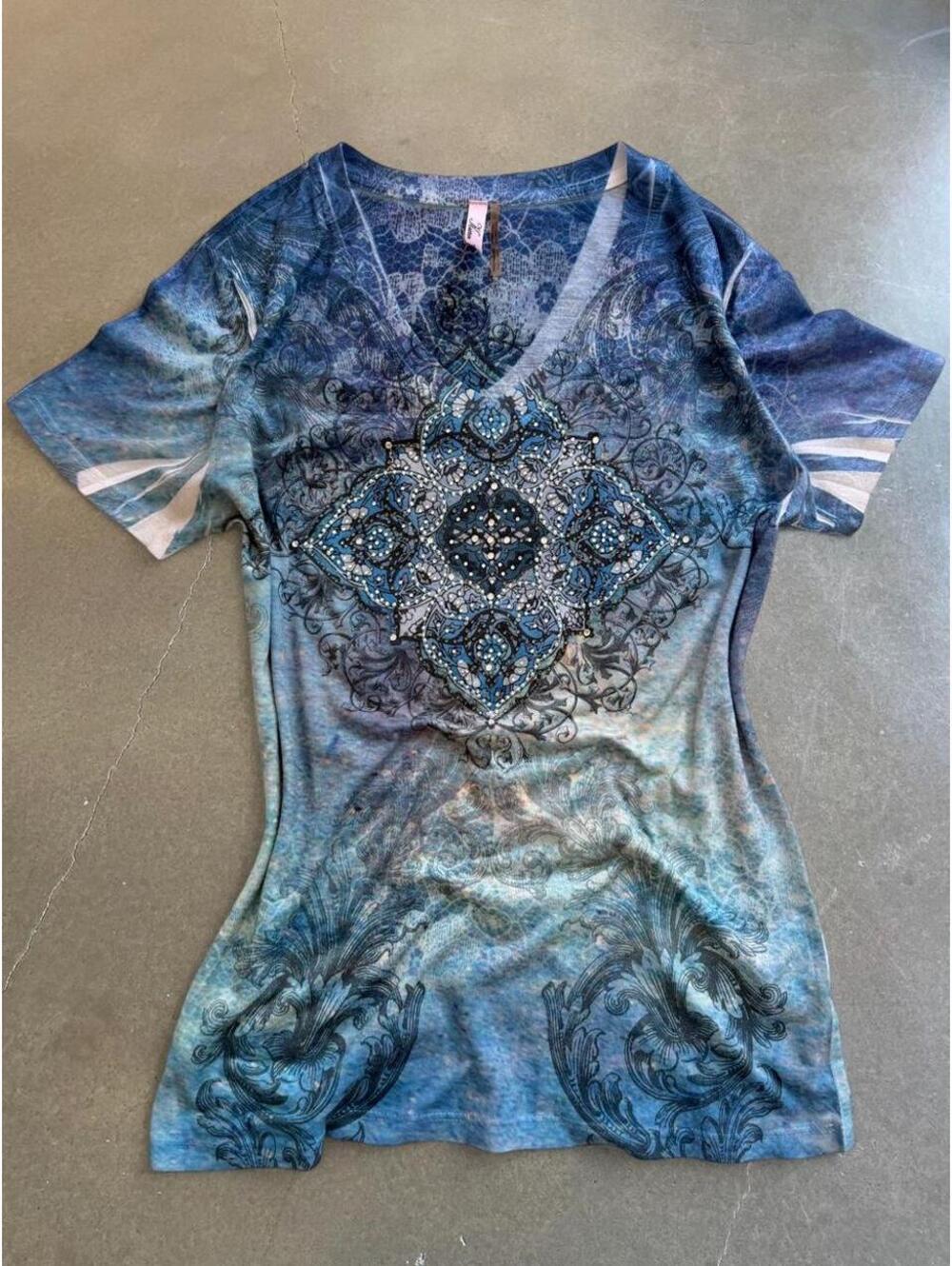 Kiara Embellished Graphic Tee | Women’s Size s